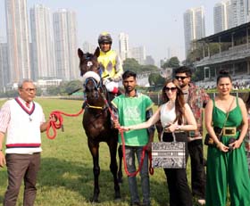 Shiven Surendranath and partners leading in Baychimo (Sandesh u p), winner of Ramnarain Ramniwas Ruia Trophy at Mumbai on Saturday.